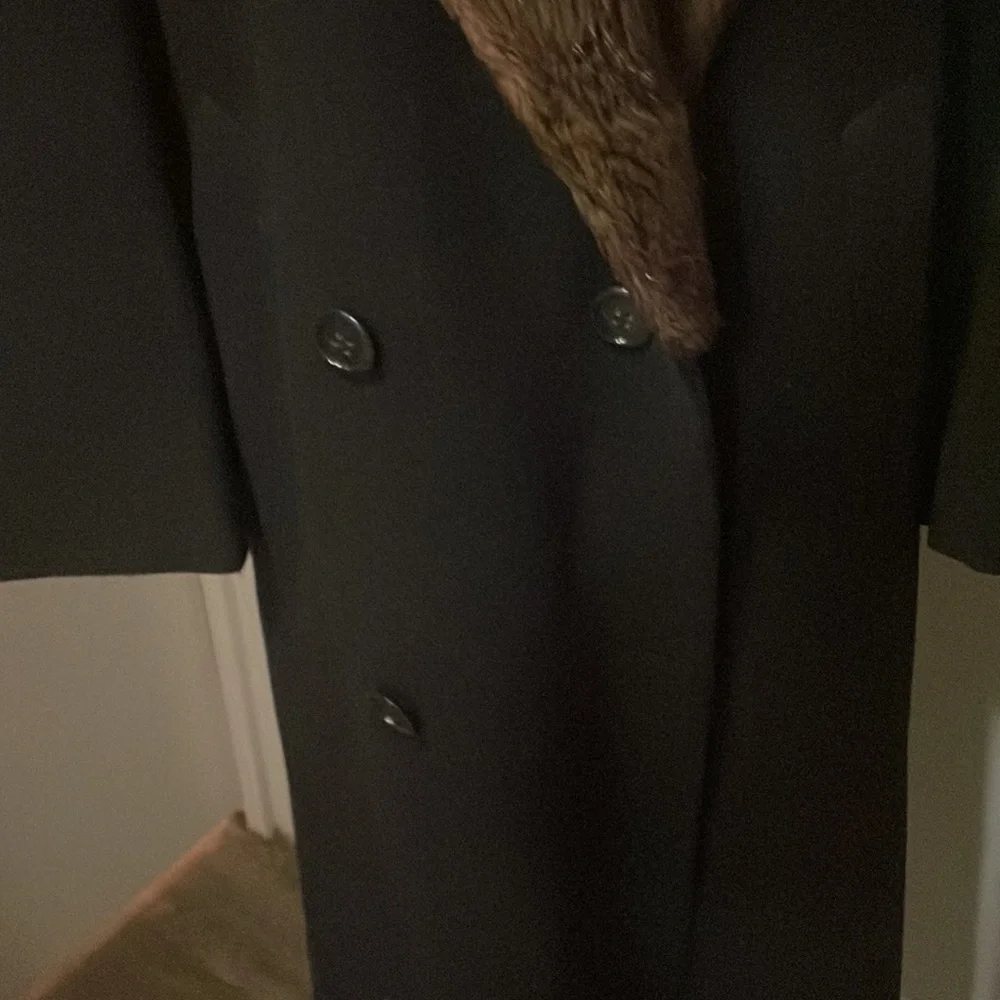 Vintage All WOOL Fur collar warmest Coat MADE IN CANADA SALE - Picture 3 of 13